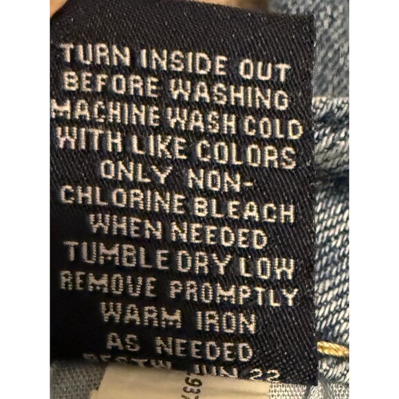 Vanilla Star Rip and Repair Mom Jeans High Waist Straight Leg Size 7 (W 28) - Picture 9 of 11